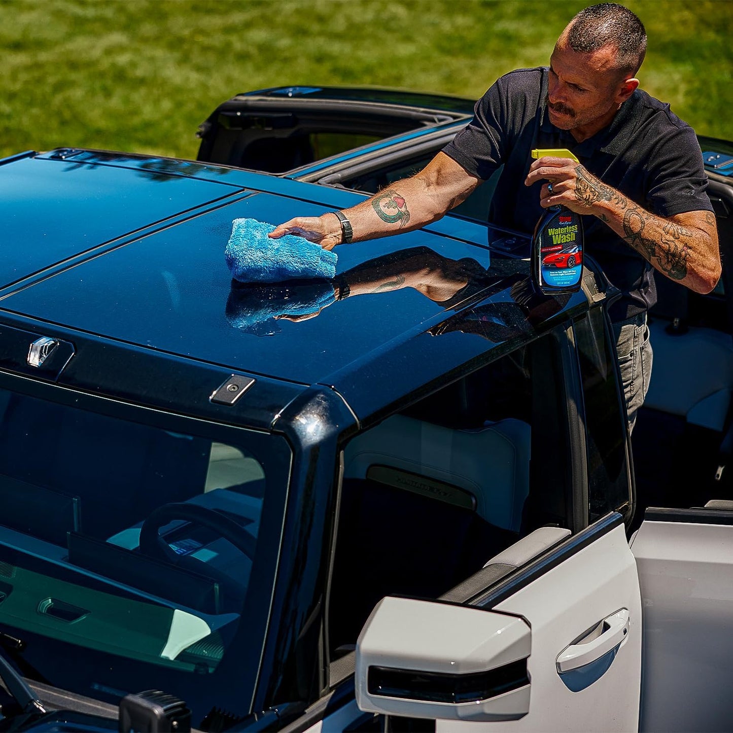 Stoner Car Care 92606 Waterless Wash Car Detailing Spray – Safe, Scratch-Free Formula Quickly Cleans, Shines & Protects Cars, Trucks, Boats, Motorcycles, RVs & More – No Soap or Hose Needed – 1 Gallon